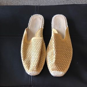 Soda yellow espadrille shoes